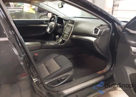 2018 Nissan Maxima 3.5 S из США, поврежденный, VIN 1N4AA6AP1JC402857